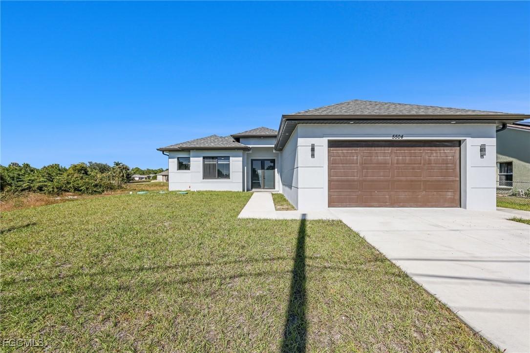 5504 Beauty St., Lehigh Acres, FL 33971