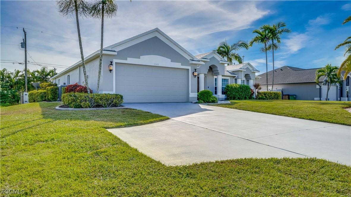 2548 Gleason Pkwy., Cape Coral, FL 33914