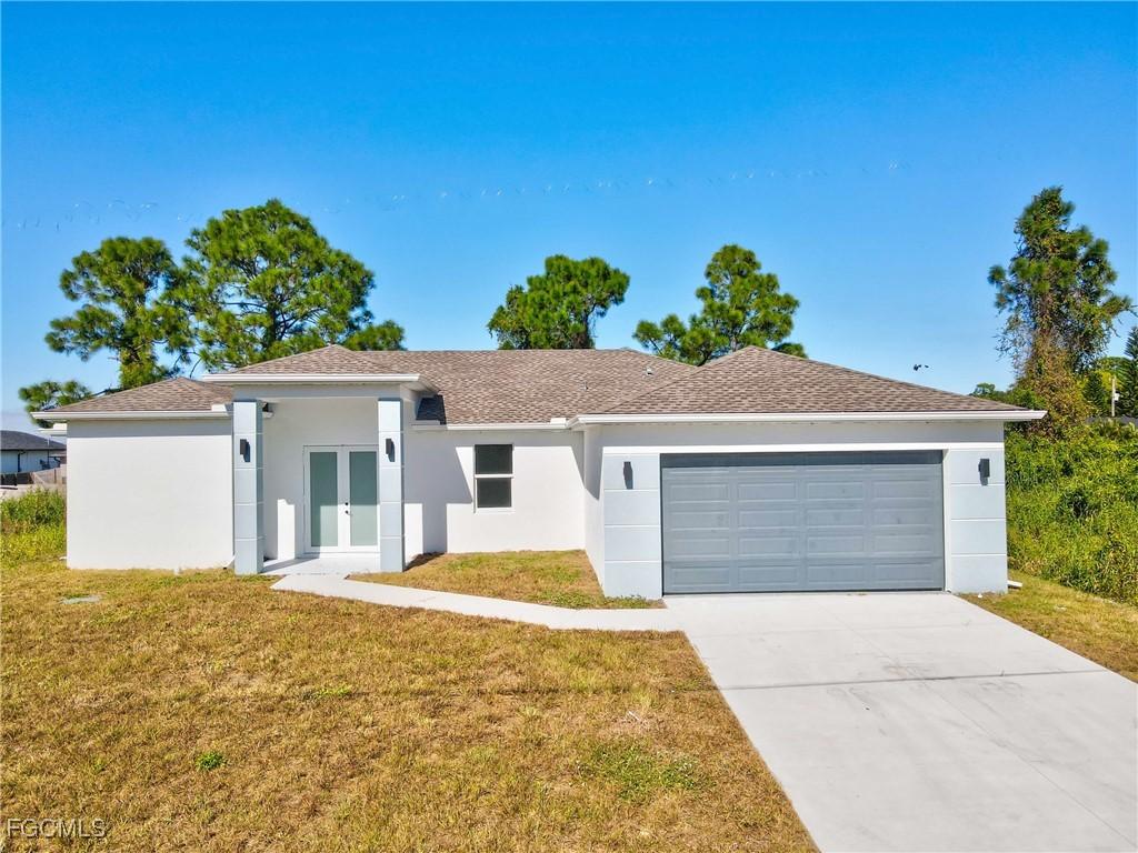 3022 33rd St., Lehigh Acres, FL 33976