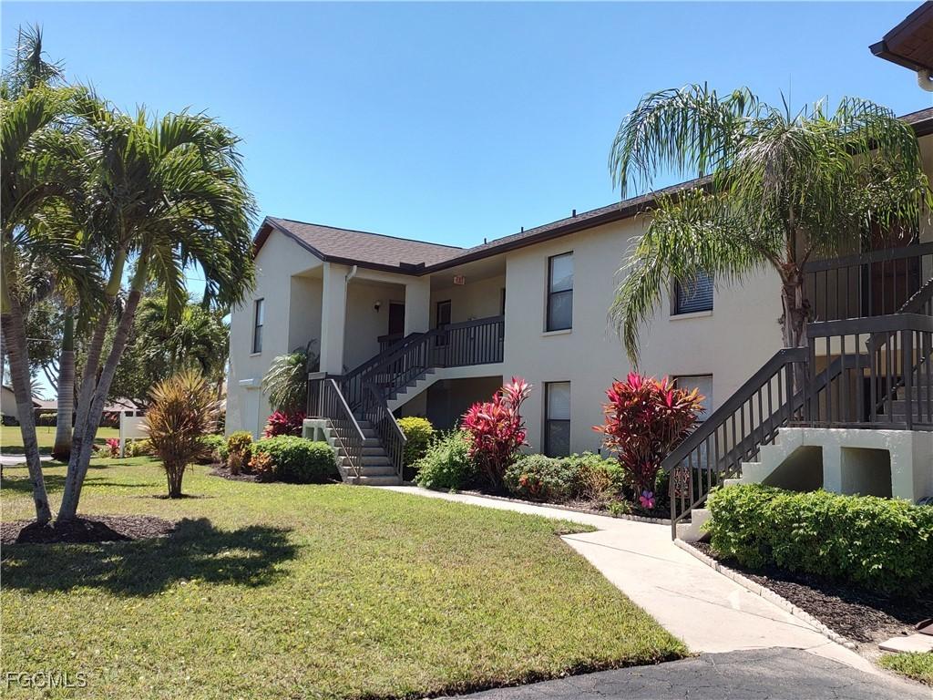 9265 Lake Park Dr. #101, Fort Myers, FL 33919