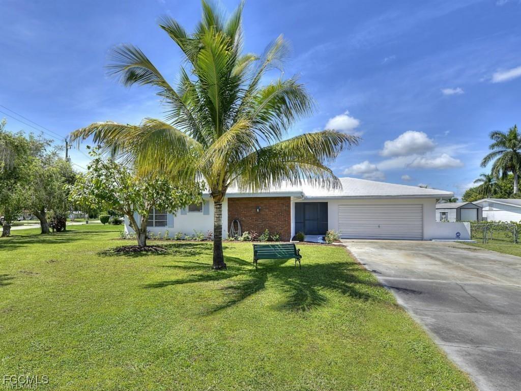 303 Georgia Ave., Fort Myers, FL 33905
