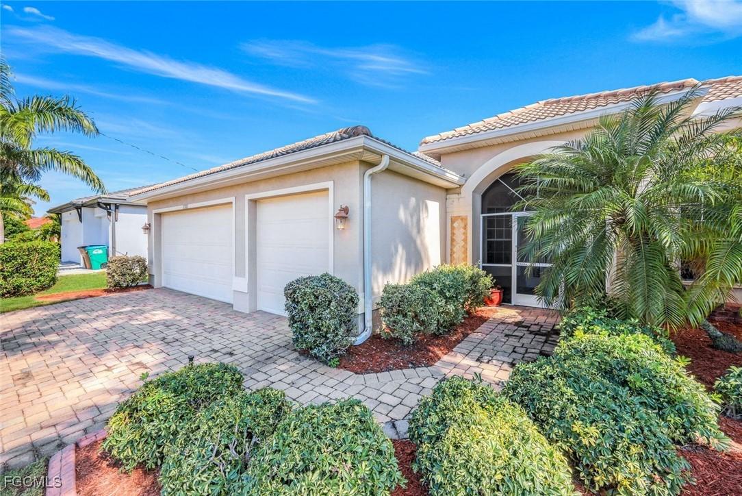 5321 SW 23rd Ave., Cape Coral, FL 33914
