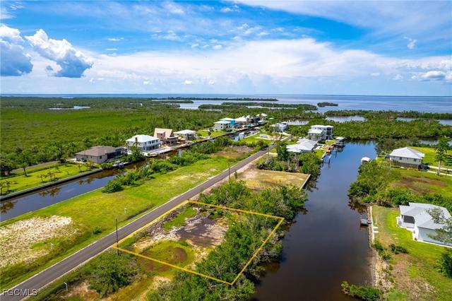 New Homes with Gulf Access in Punta Gorda: November 10th to November 16th
