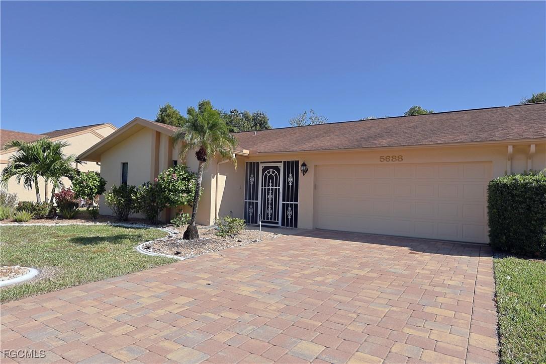 5688 Arvine Cir., Fort Myers, FL 33919