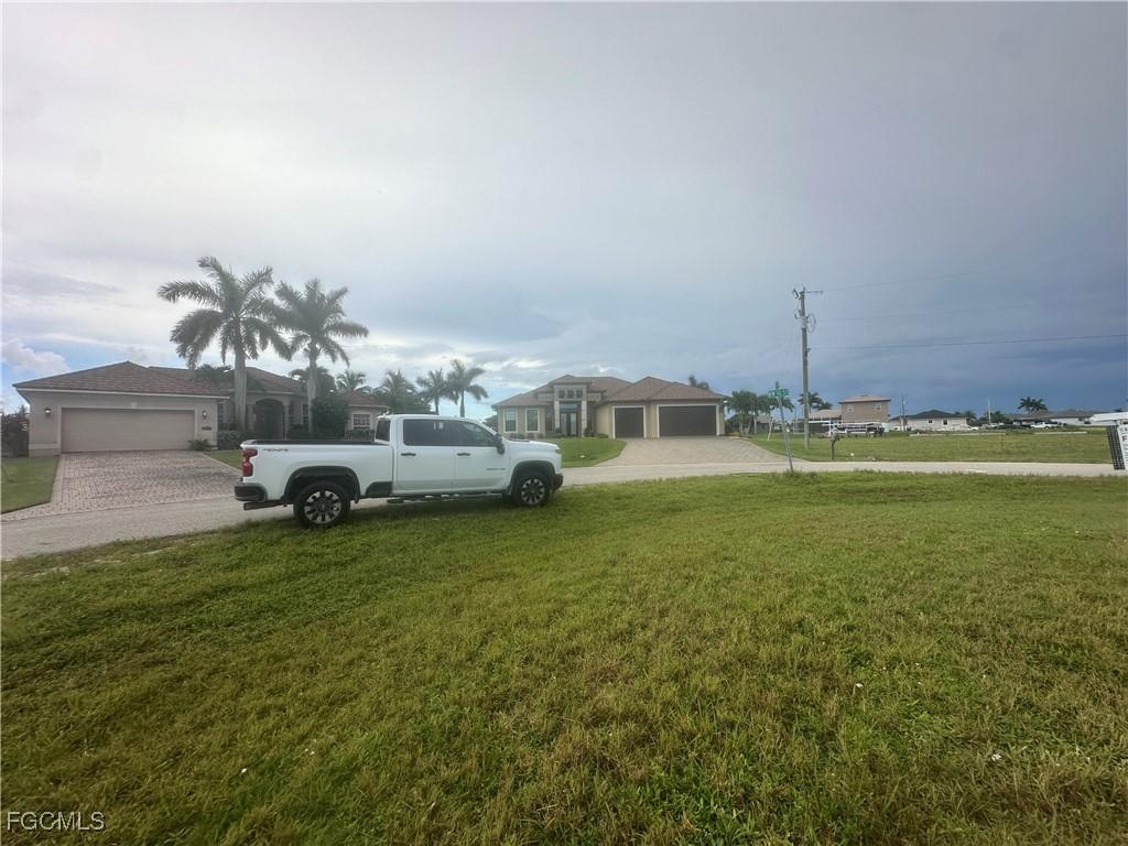 1000 NW 36th Pl., Cape Coral, FL 33993