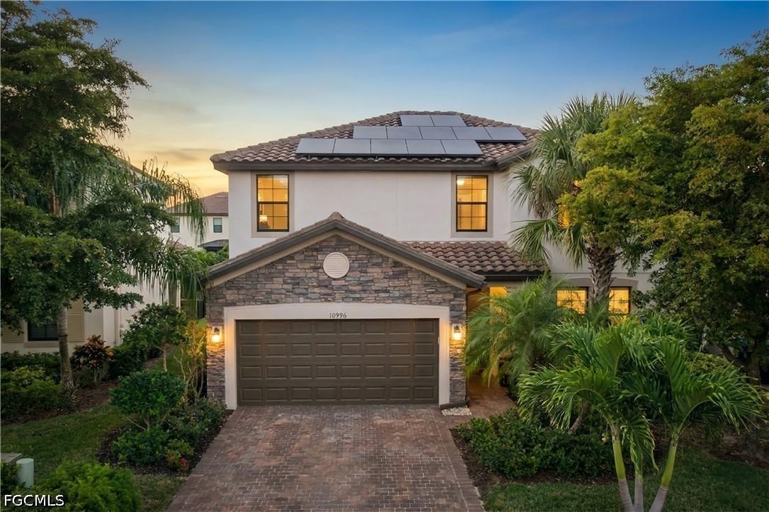 10996 Cherry Laurel Dr., Fort Myers, FL 33912