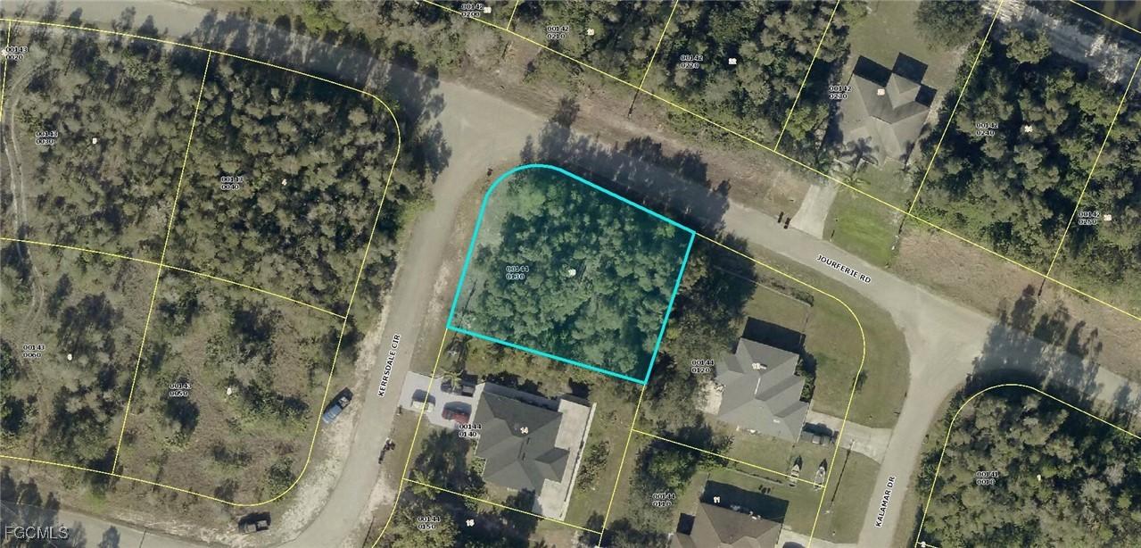 322 Kerrsdale Cir., Lehigh Acres, FL 33974