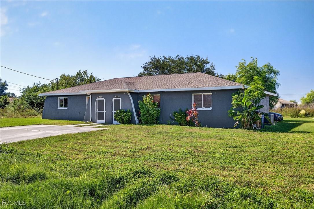 1120/1122 Gilbert Ave., Lehigh Acres, FL 33973