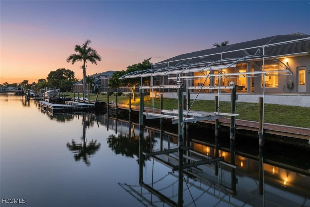 4909 Seville Ct., Cape Coral, FL 33904