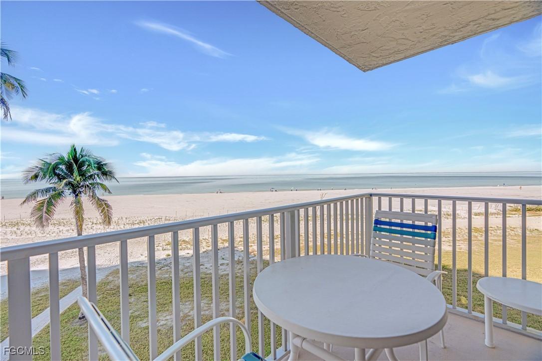 7360 Estero Blvd. #205, Fort Myers Beach, FL 33931