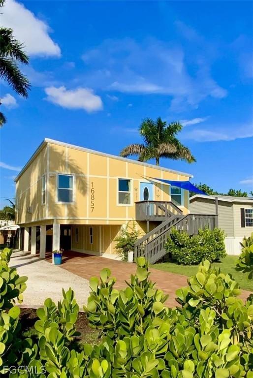 16857 Windcrest Dr., Fort Myers, FL 33908