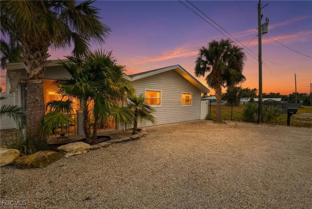 New Homes with Gulf Access in Bokeelia: November 17th to November 23rd