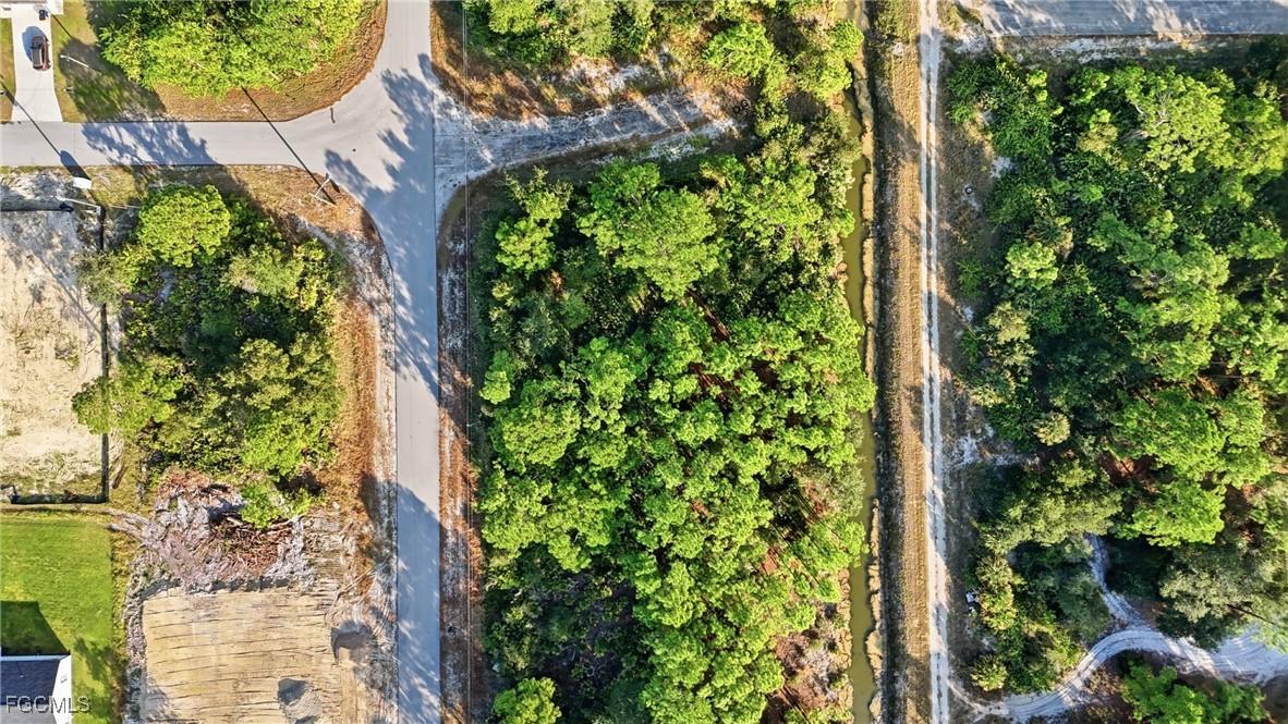 2430 Mabry St., Alva, FL 33920