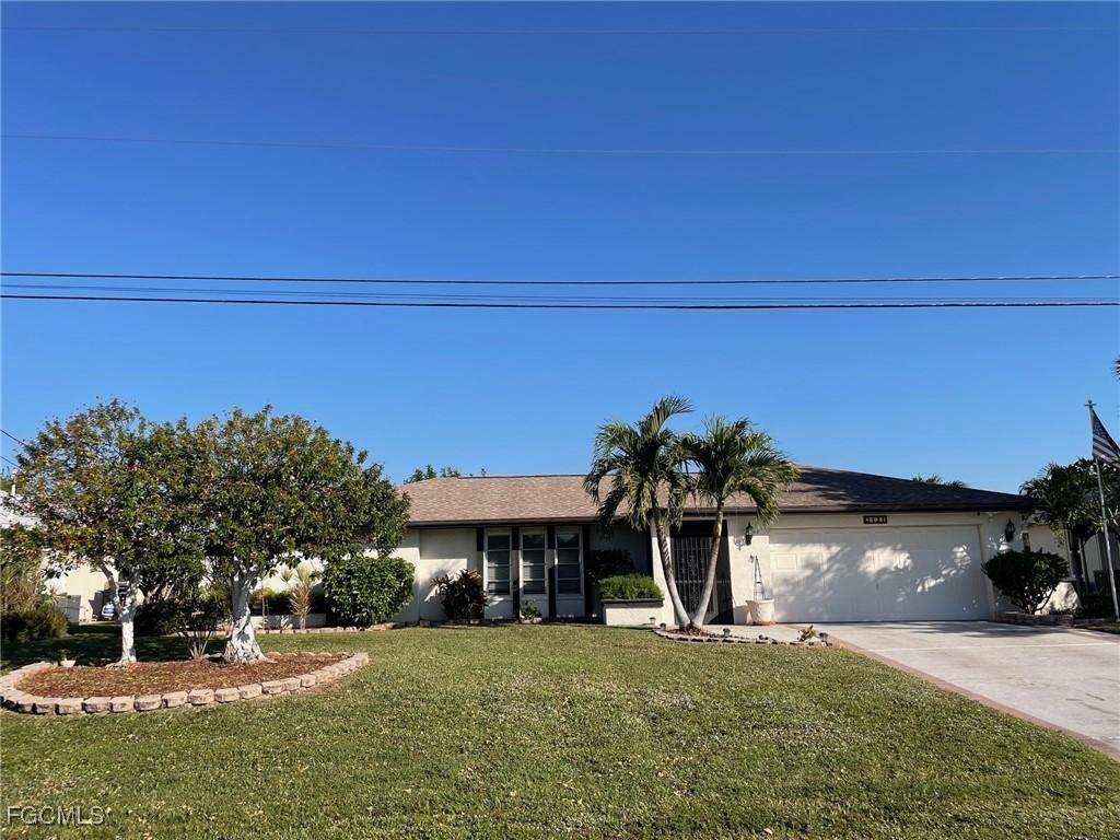 2121 SE 8th Ter., Cape Coral, FL 33990
