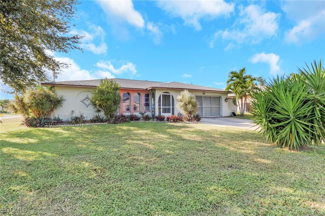 126 SE 21st Pl., Cape Coral, FL 33990