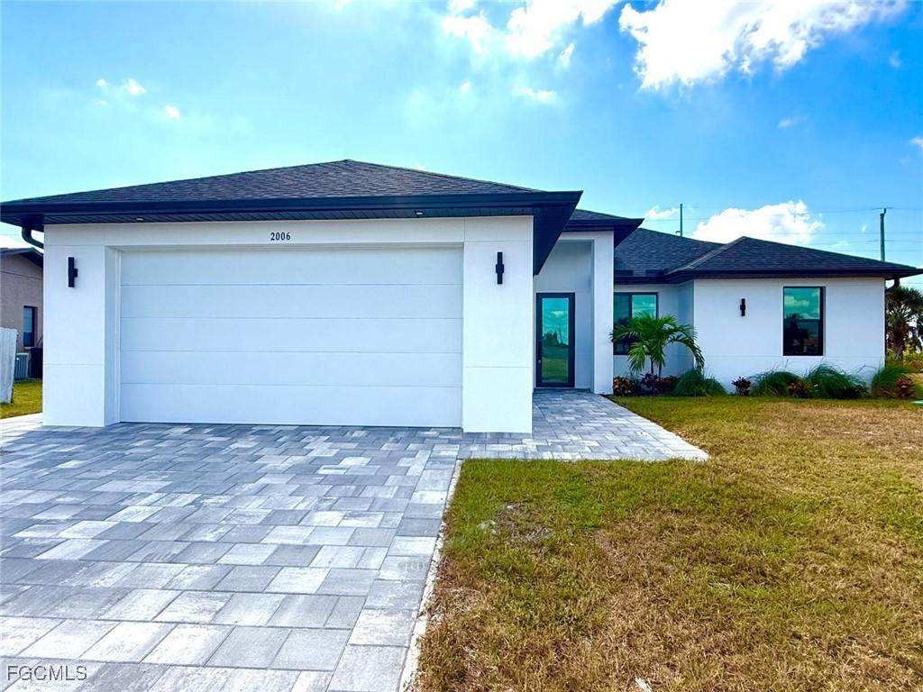 2006 NE 24th Ter., Cape Coral, FL 33909