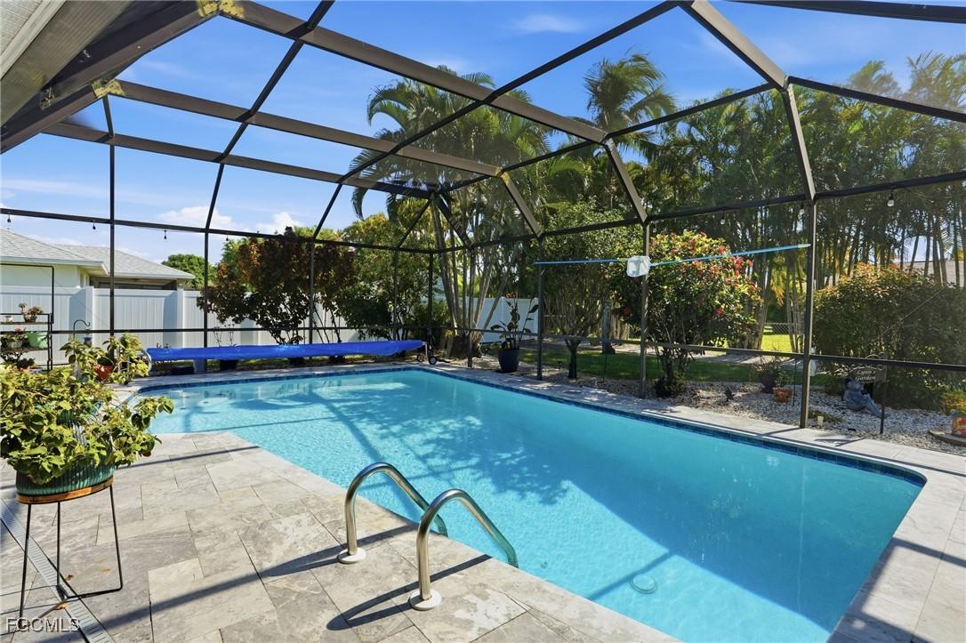 242 SW 46th Ter., Cape Coral, FL 33914