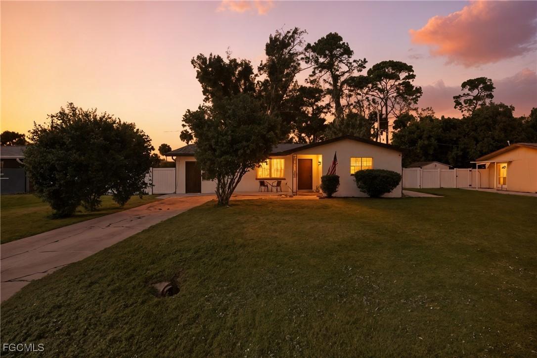 1267 Mcneill Rd., North Fort Myers, FL 33903