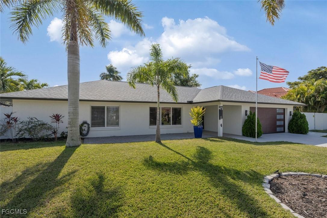 1026 S Town And River Dr., Fort Myers, FL 33919