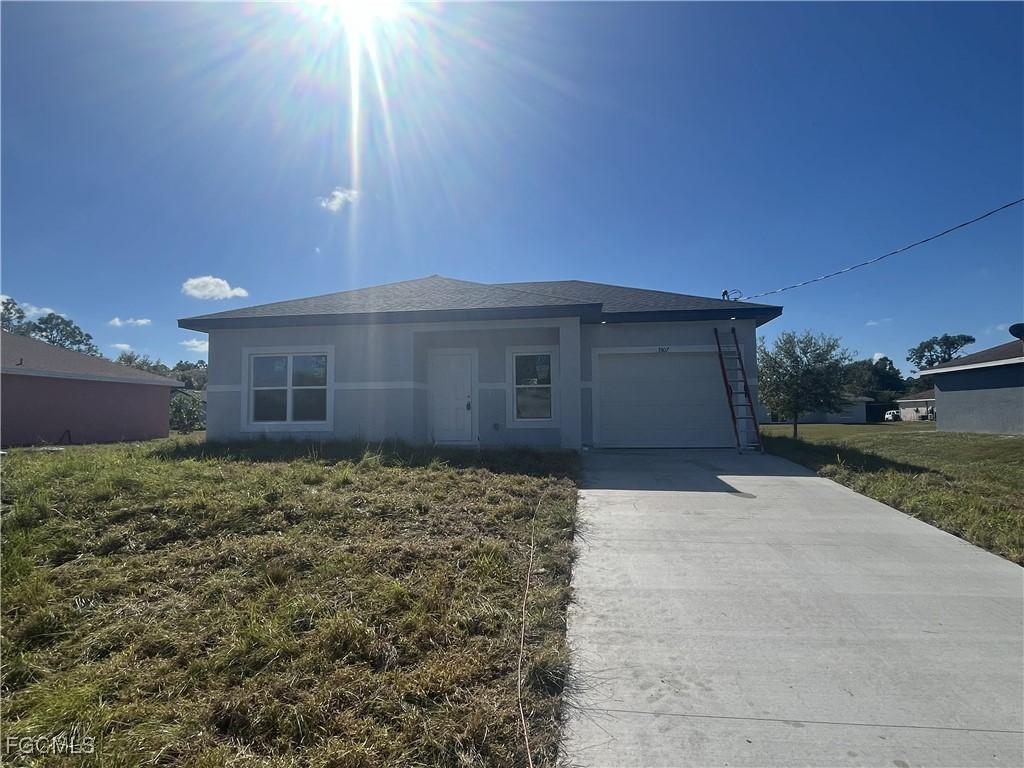 3307 50th St., Lehigh Acres, FL 33971