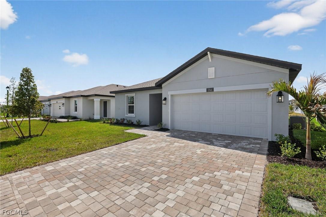 246 Lakeside Breeze Way, Lehigh Acres, FL 33936