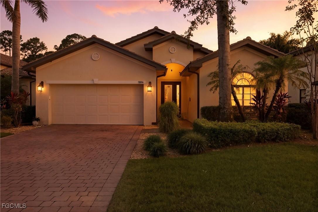 7866 Bucks Run Dr., Naples, FL 34120