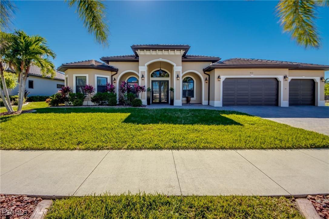 912 Palmetto Pointe Cir., Cape Coral, FL 33991