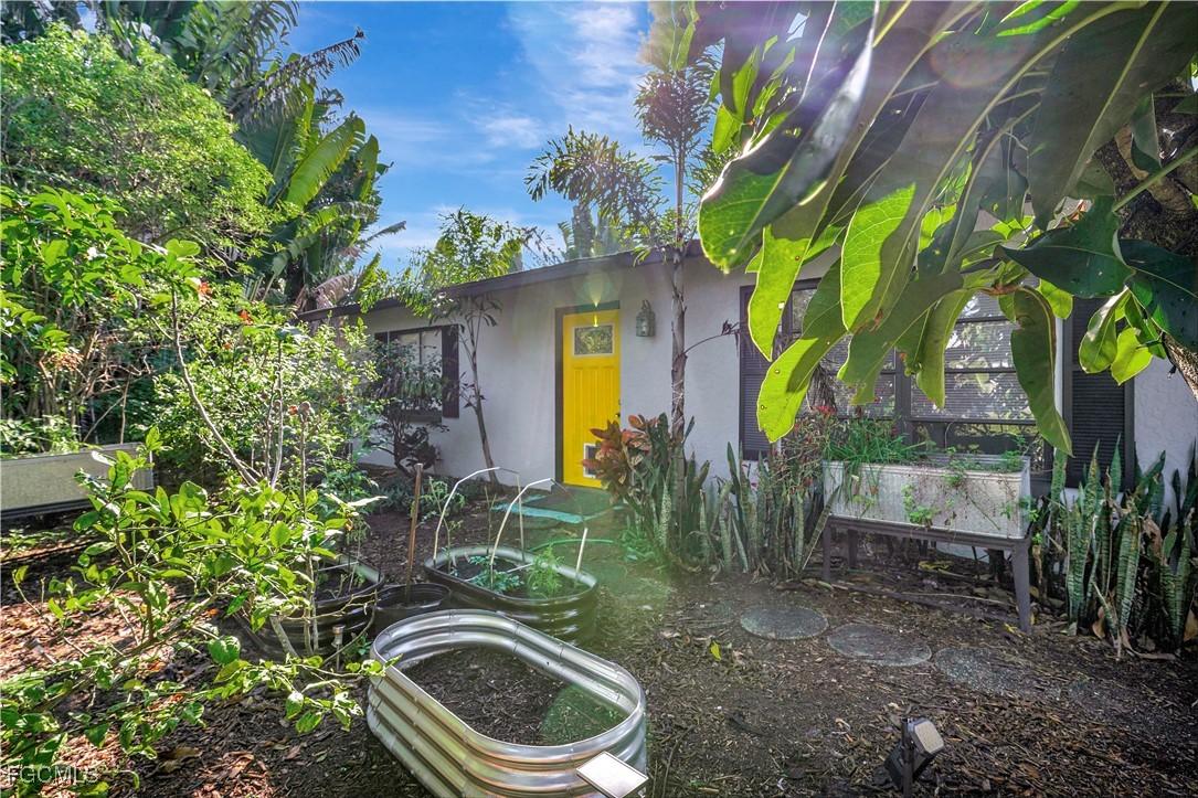 5887 Kingfish Rd., Bokeelia, FL 33922