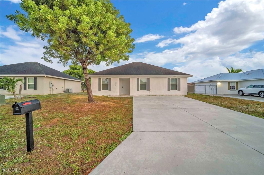 521 Orchard Park Dr., Clewiston, FL 33440