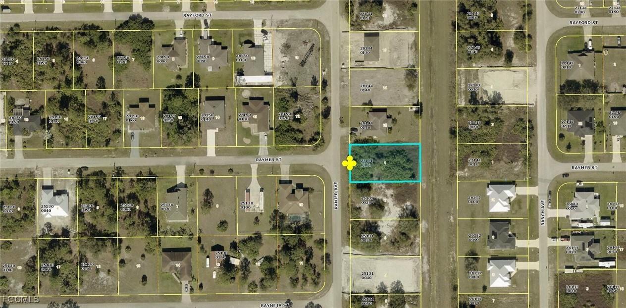 333 Ranier Ave., Lehigh Acres, FL 33974