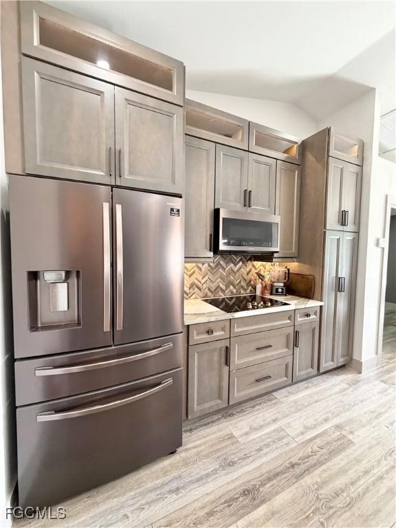 610 SE 21st Ln., Cape Coral, FL 33990