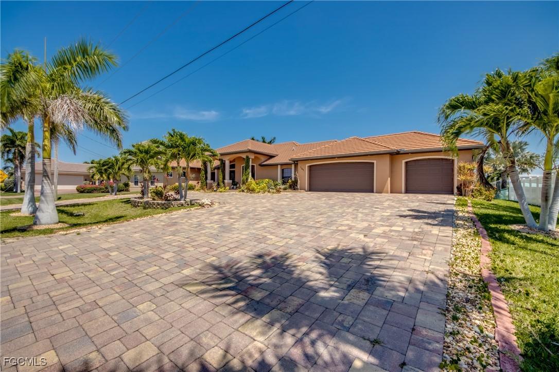 141 SW 39th St., Cape Coral, FL 33914