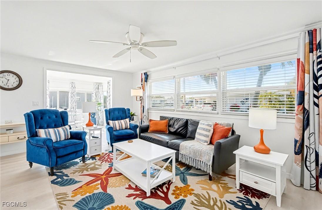 5560 Sir Walter Way, North Fort Myers, FL 33917