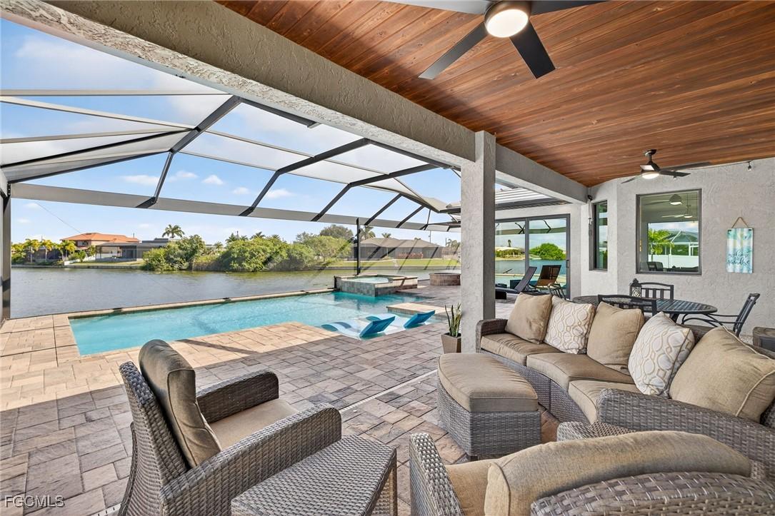 1219 NW 20th Pl., Cape Coral, FL 33993