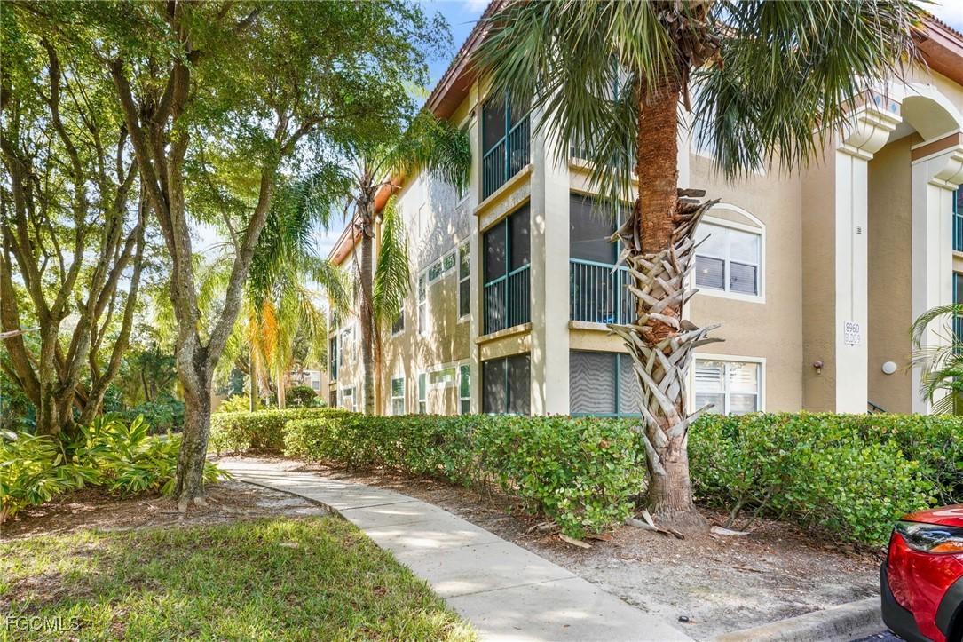 8960 Colonnades Ct. #921, Bonita Springs, FL 34135
