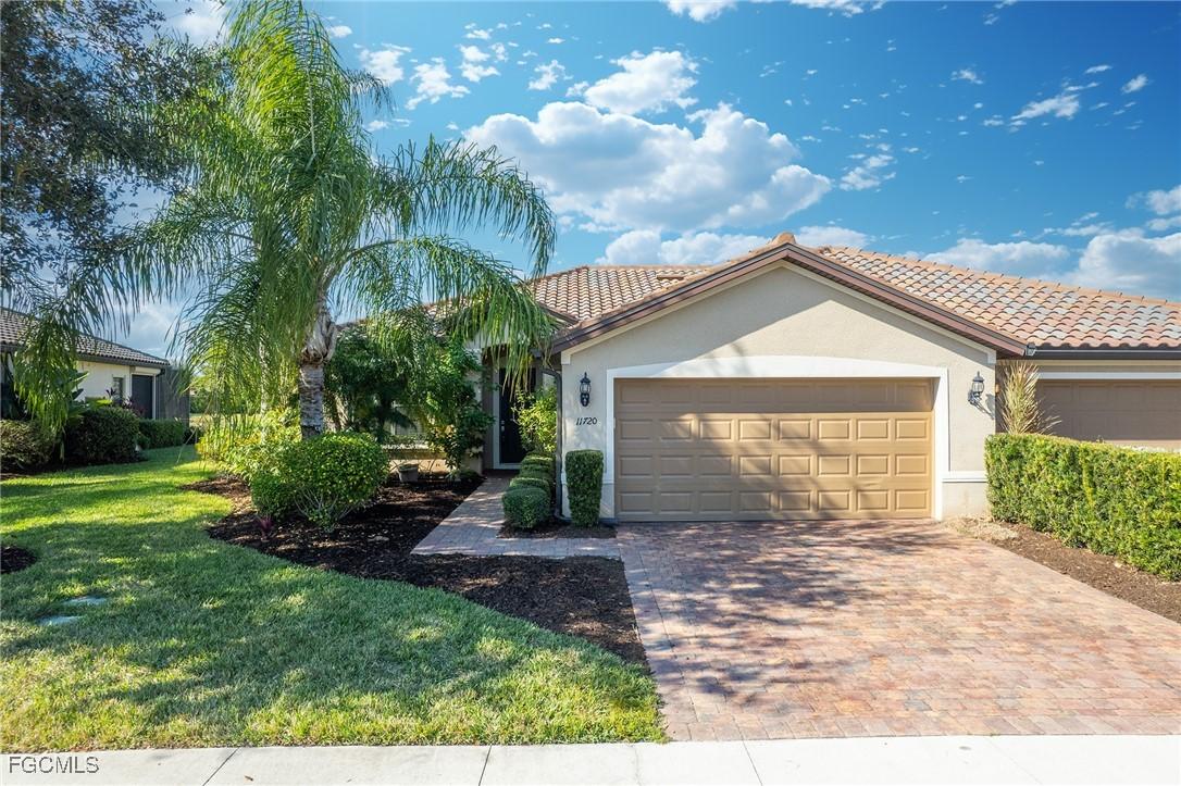 11720 Avingston Ter., Fort Myers, FL 33913