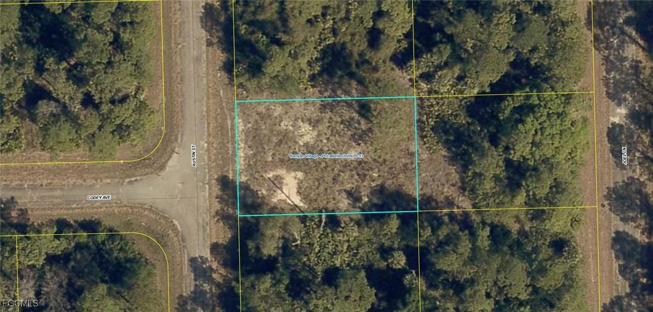 1215 Austin St., Labelle, FL 33935