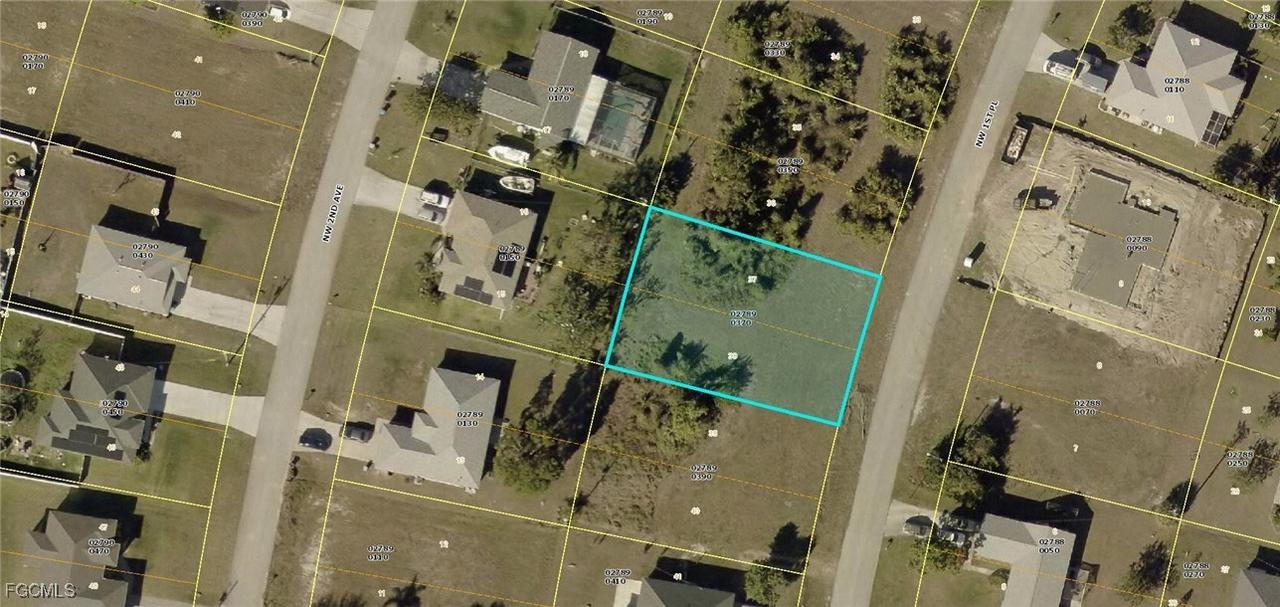 2702 NW 1st Pl., Cape Coral, FL 33993