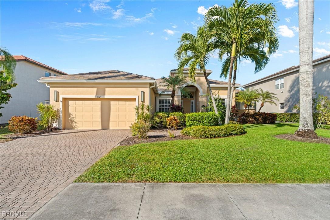 8429 Laurel Lakes Blvd., Naples, FL 34119
