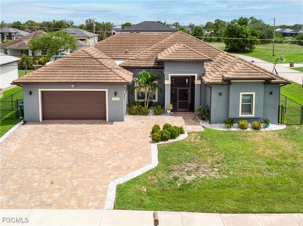 2322 Trafalgar Pkwy., Cape Coral, FL 33991