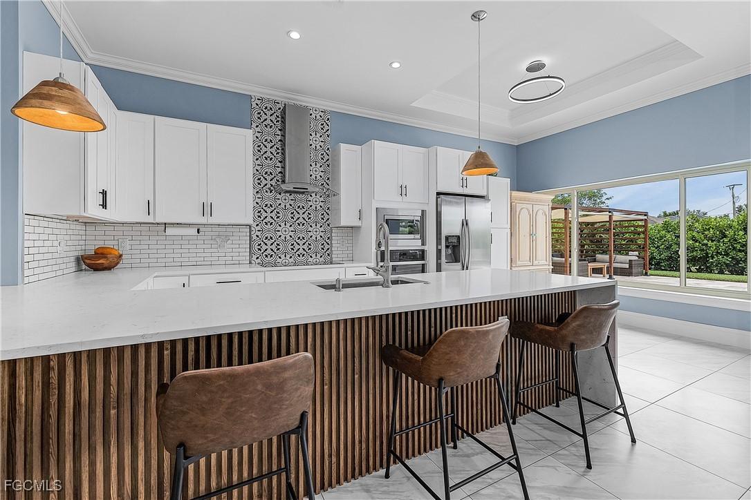 2322 Trafalgar Pkwy., Cape Coral, FL 33991