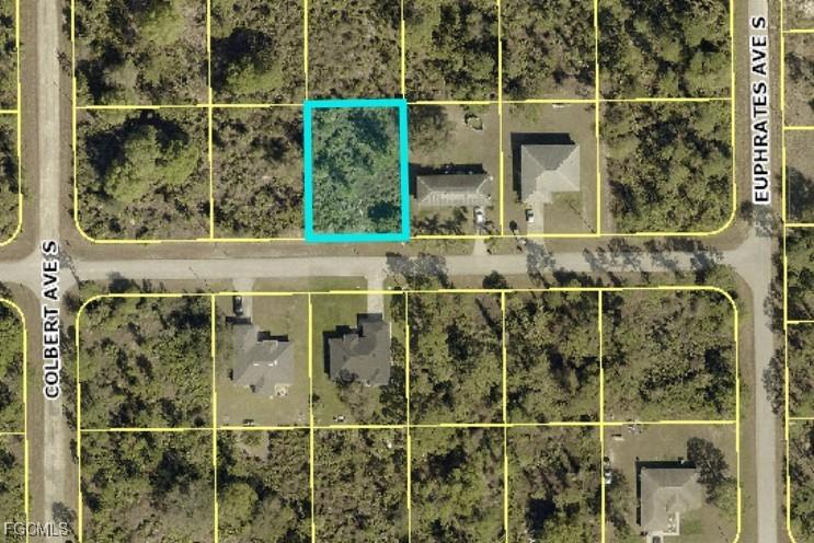 1035 Carroll St., Lehigh Acres, FL 33974