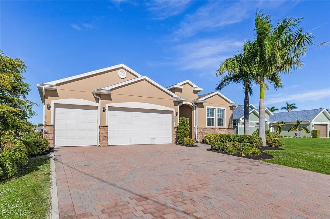 2509 SW 52nd Ln., Cape Coral, FL 33914