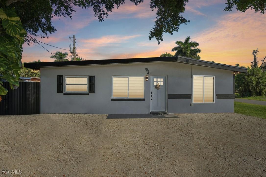 92 Oak St., North Fort Myers, FL 33903