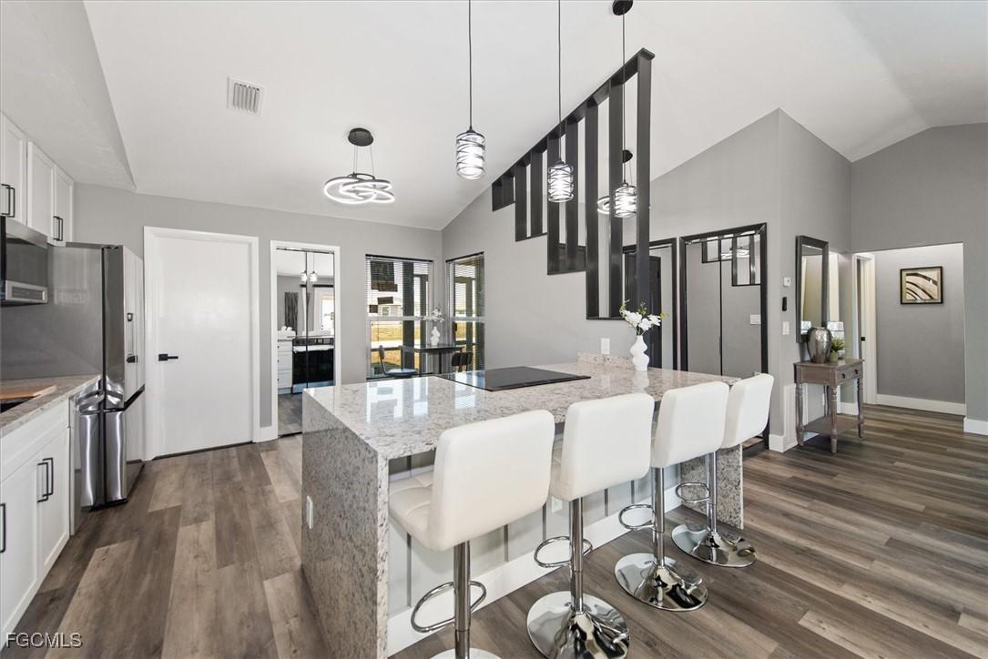 2821 NE 4th Pl., Cape Coral, FL 33909