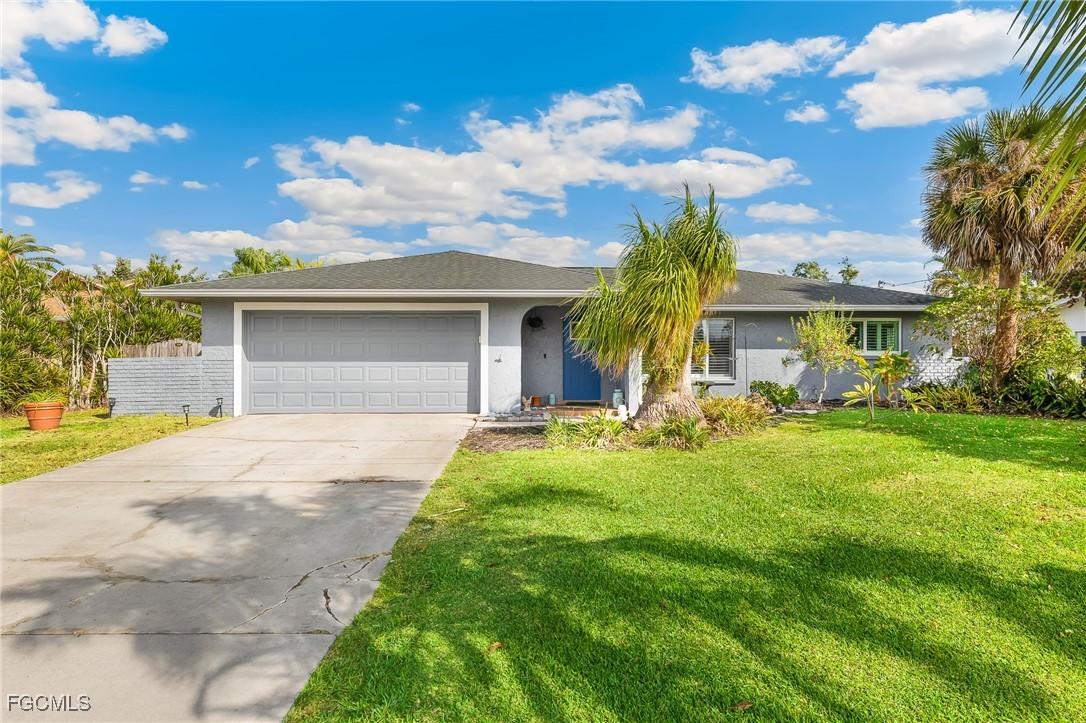 3813 SE 10th Ave., Cape Coral, FL 33904