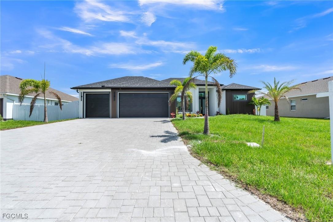 834 NW 2nd St., Cape Coral, FL 33993