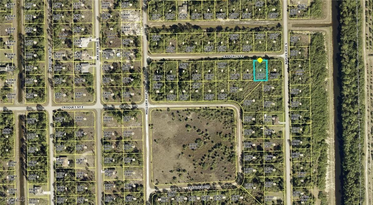 1248 Crystal St., Lehigh Acres, FL 33974
