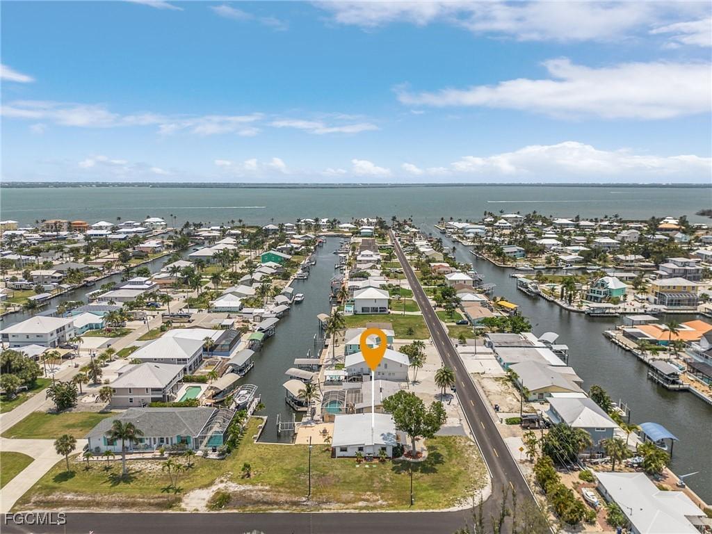 2390 Oleander St., St James City, FL 33956