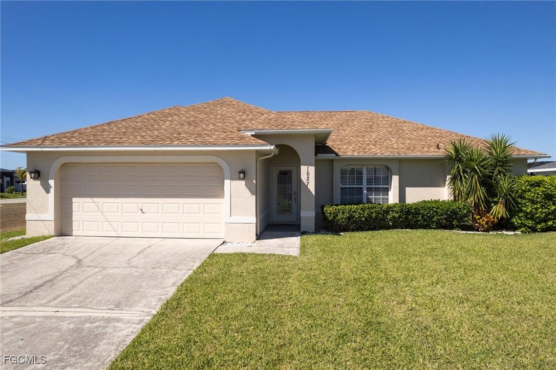 1627 SW 25th Ter., Cape Coral, FL 33914